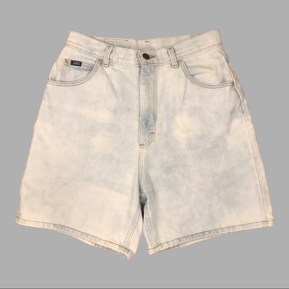 Vintage Lee Jean Shorts, 90’s, High waisted, Bermuda Jean Shorts, light wash - Picture 1 of 11